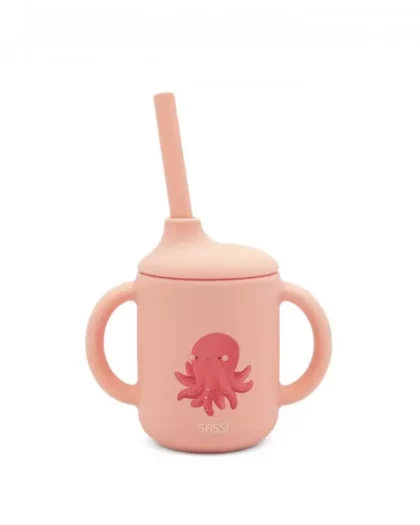 bicchiere in silicone per bambini di colore rosa con disgno di un polipo